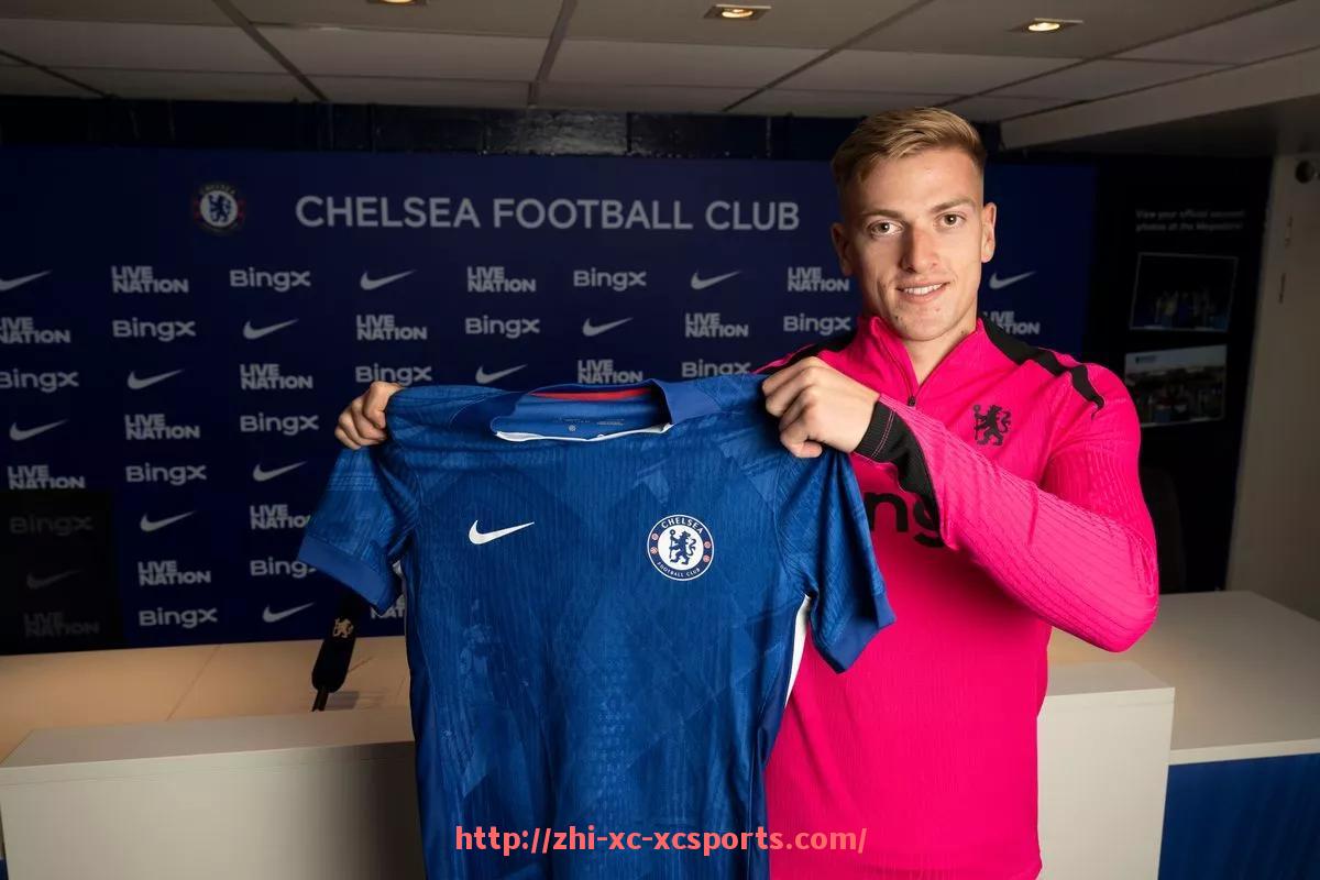 杏彩体育-世俱杯比赛现场观众健康安全管理规范与应急预案